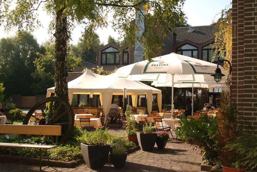 Burg Wegberg Hotel & Eventlocation Ngoại thất bức ảnh