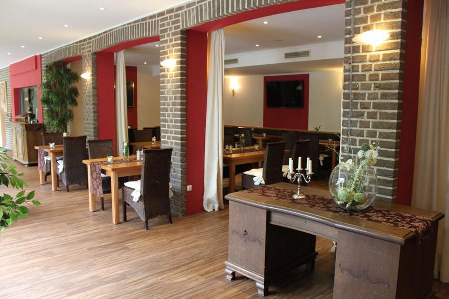 Burg Wegberg Hotel & Eventlocation Ngoại thất bức ảnh