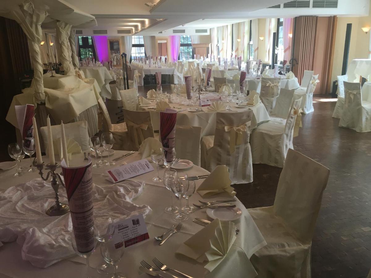 Burg Wegberg Hotel & Eventlocation Ngoại thất bức ảnh